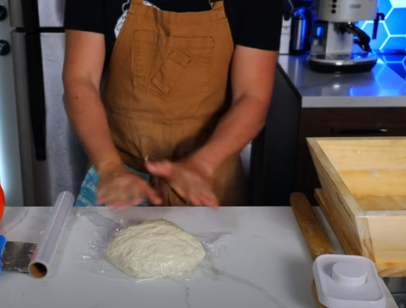 Tips To Make Pizza Dough Less Sticky